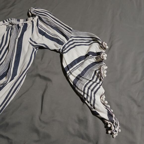 Truly 4 You vertical stripe boho Navy/white tunic M pompom butterfly sleeves - Picture 3 of 8